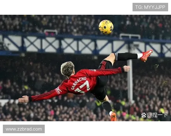 图拉姆精准传中助攻邓弗里斯门前抢点破门球队两球领先优势扩大